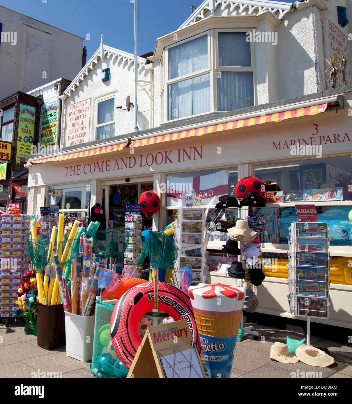Great Yarmouth shop Stock Photo Alamy
