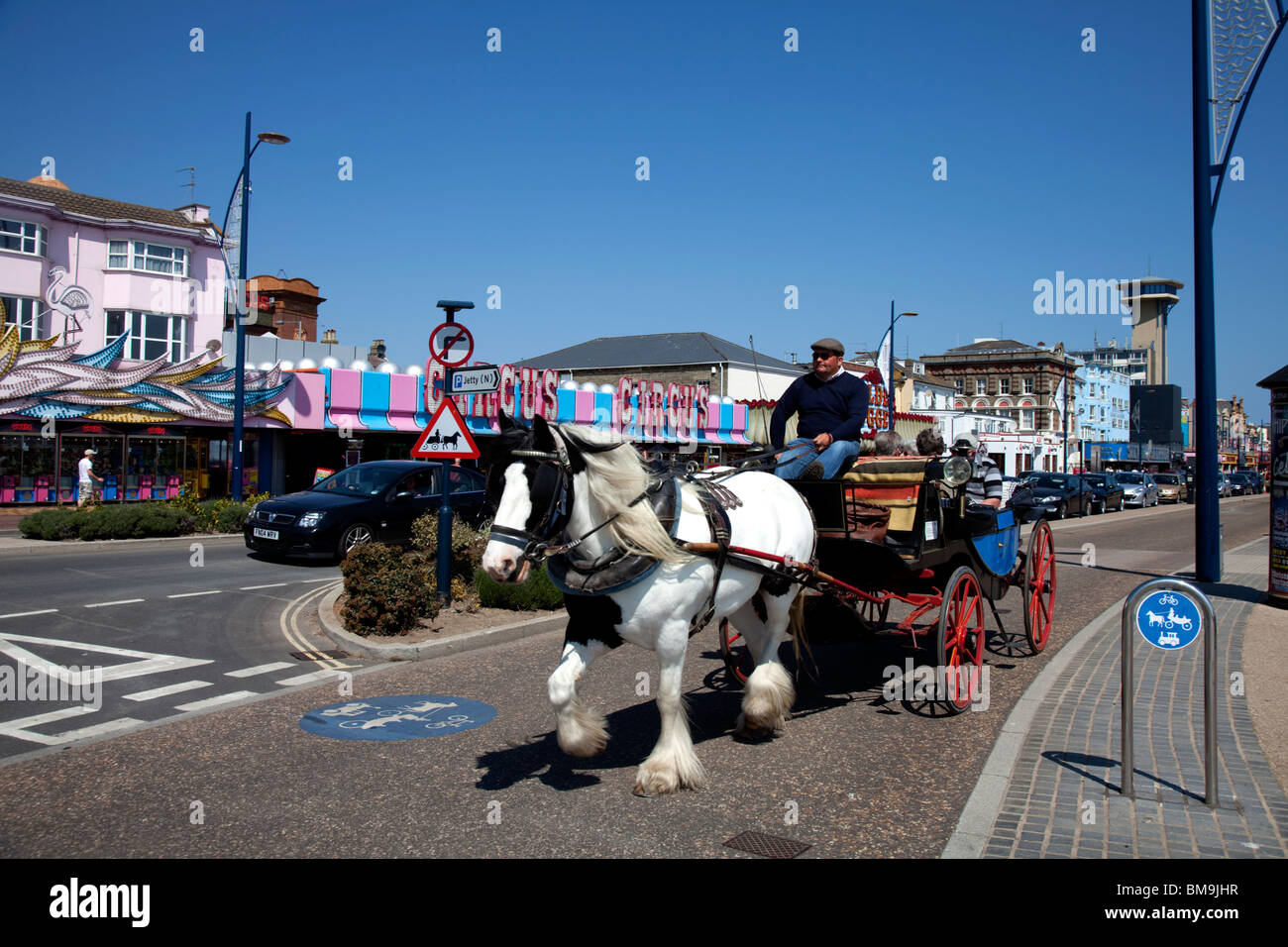 Great Yarmouth horse carriage Stock Photo Alamy