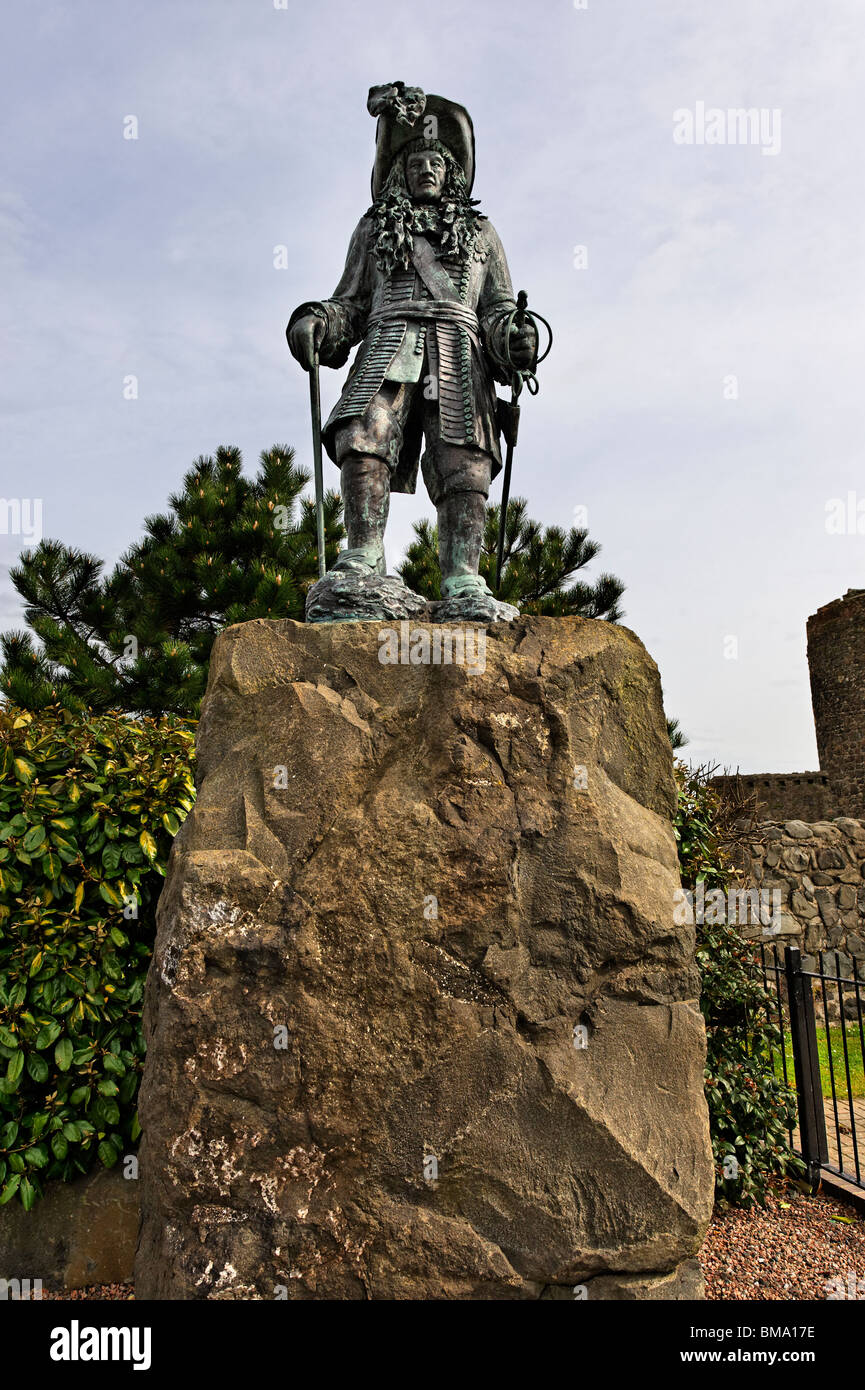 Statue of King William III (William of Orange) in Carrickfergus Stock Photo Alamy