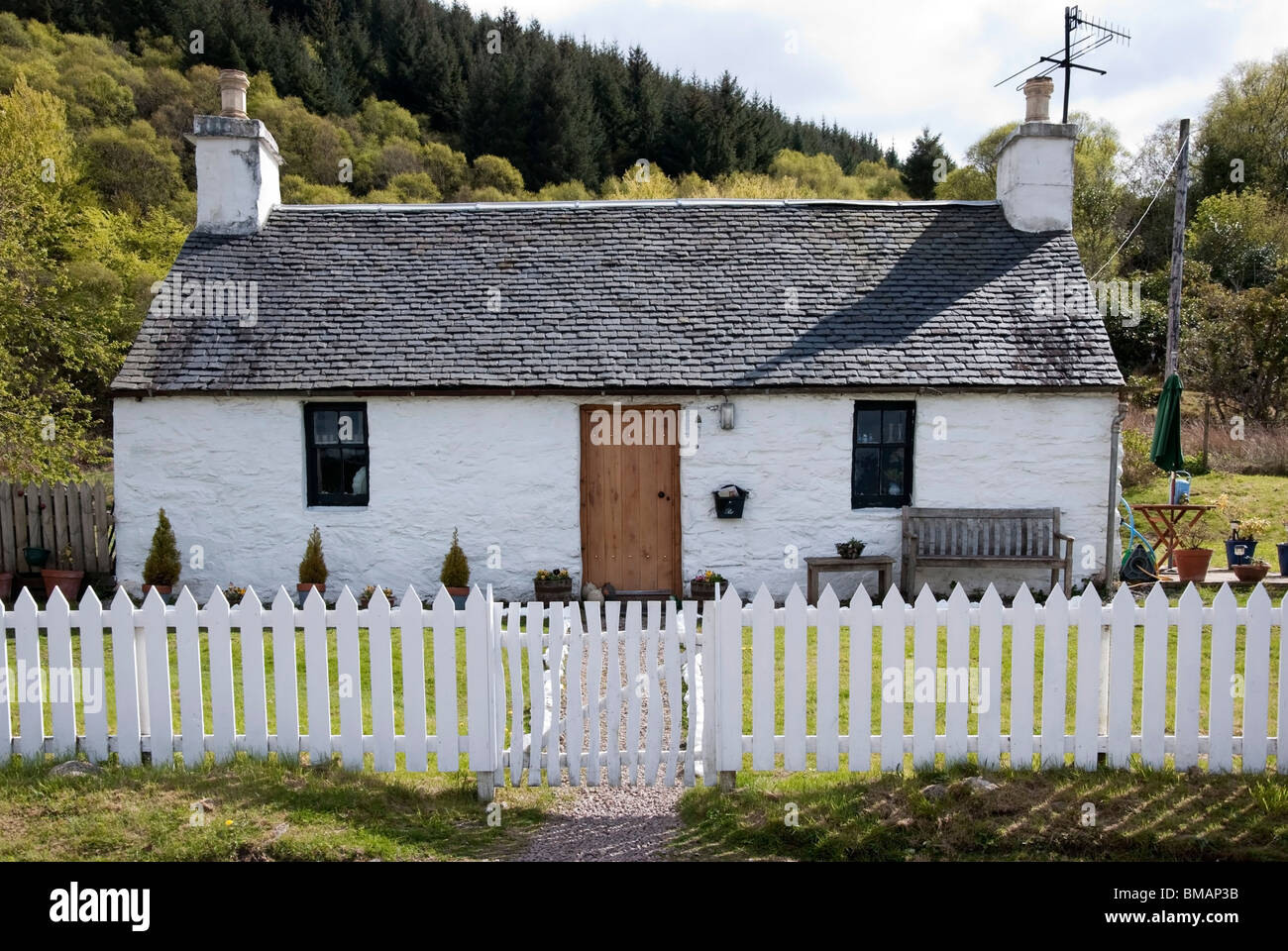 Traditional Victorian Scottish Highland Cottage Port Appin Argyll