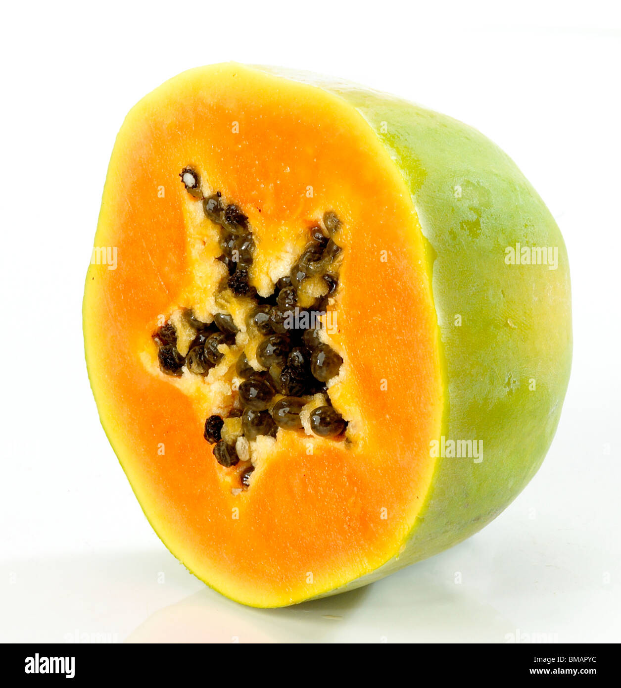 Fruit half halved papayas hires stock photography and images Alamy
