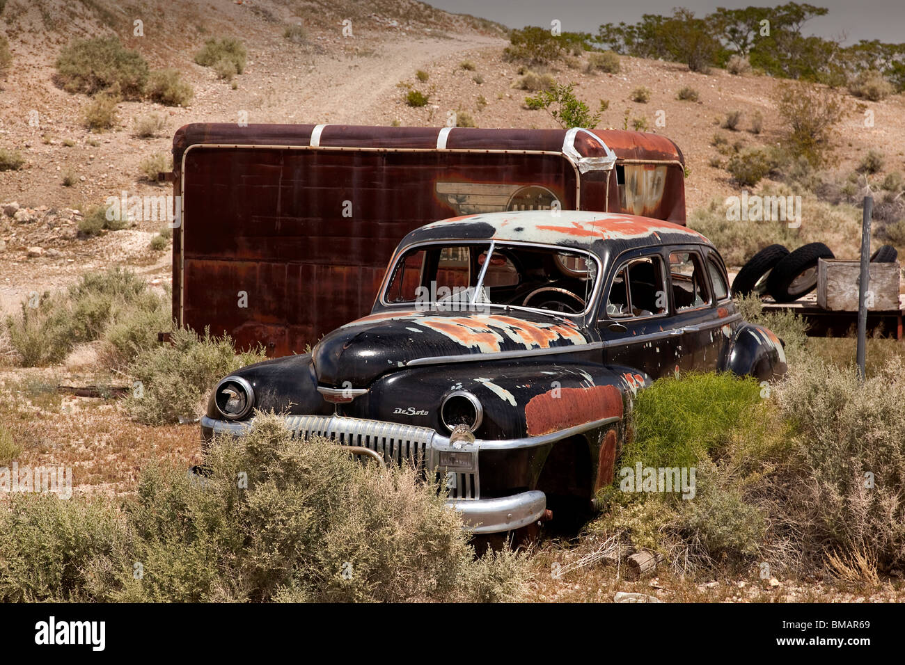 Dumped in the desert hi-res stock photography and images - Alamy