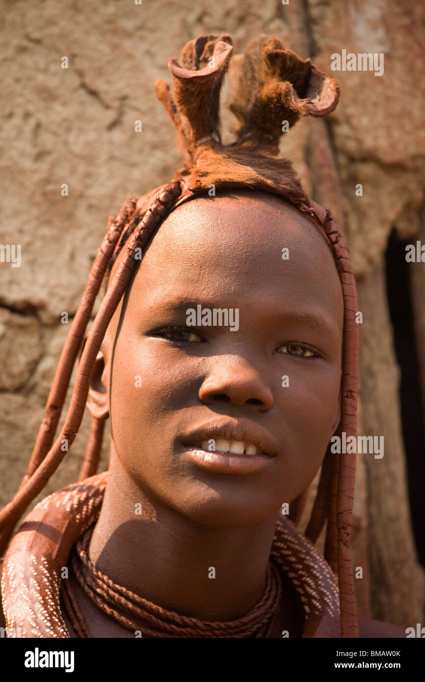 Young girl of the Himba tribe, Opuwo, Namibia Stock Photo - Alamy