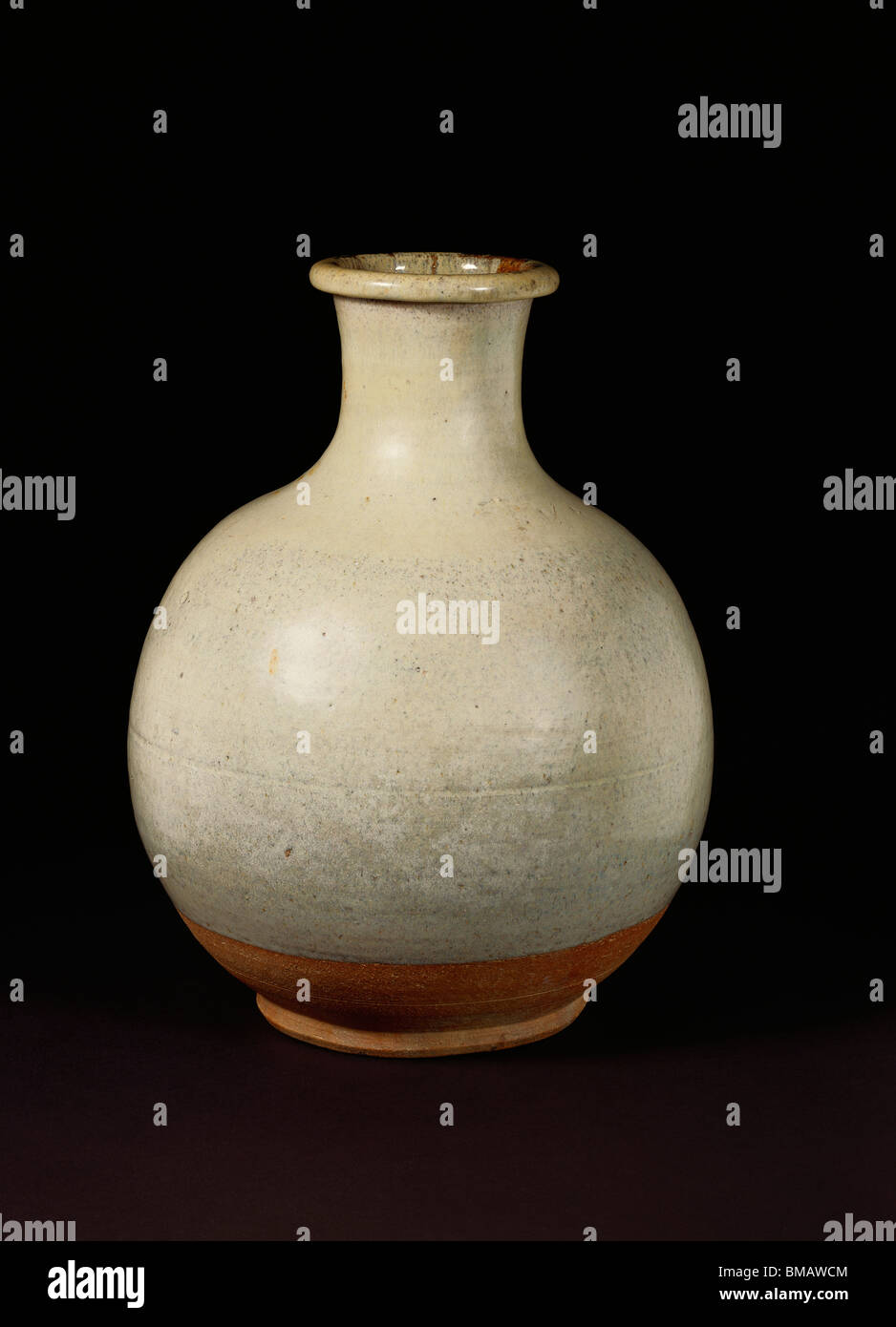 Jar. Japan, 19th century Stock Photo