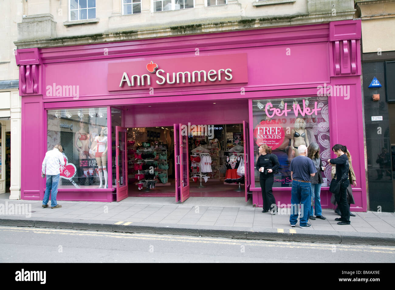 Ann Summers Shop High Resolution Stock Photography and Images - Alamy