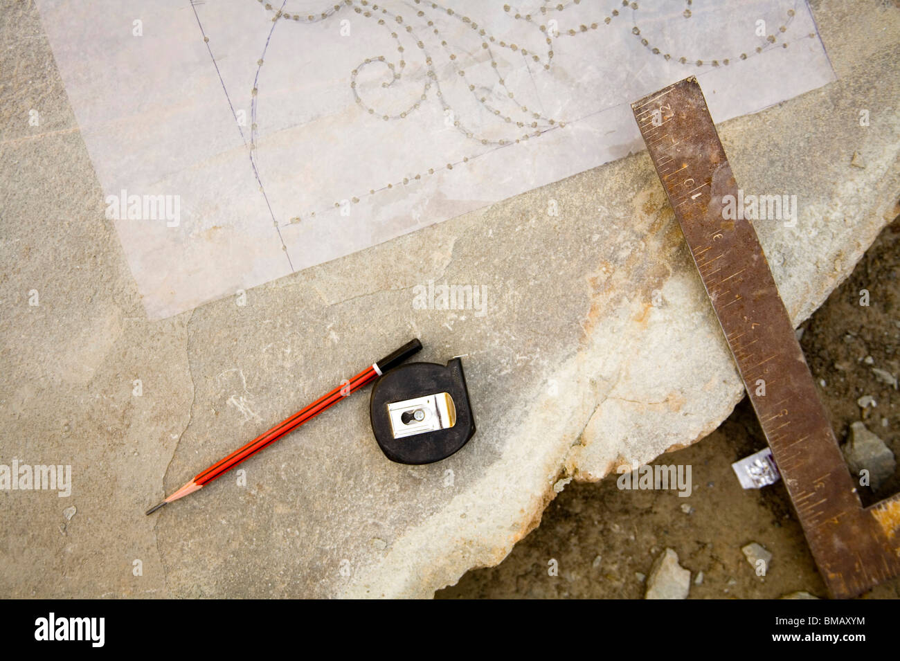 Tools for designing ; pencil stone carving craft ; village Dilwara