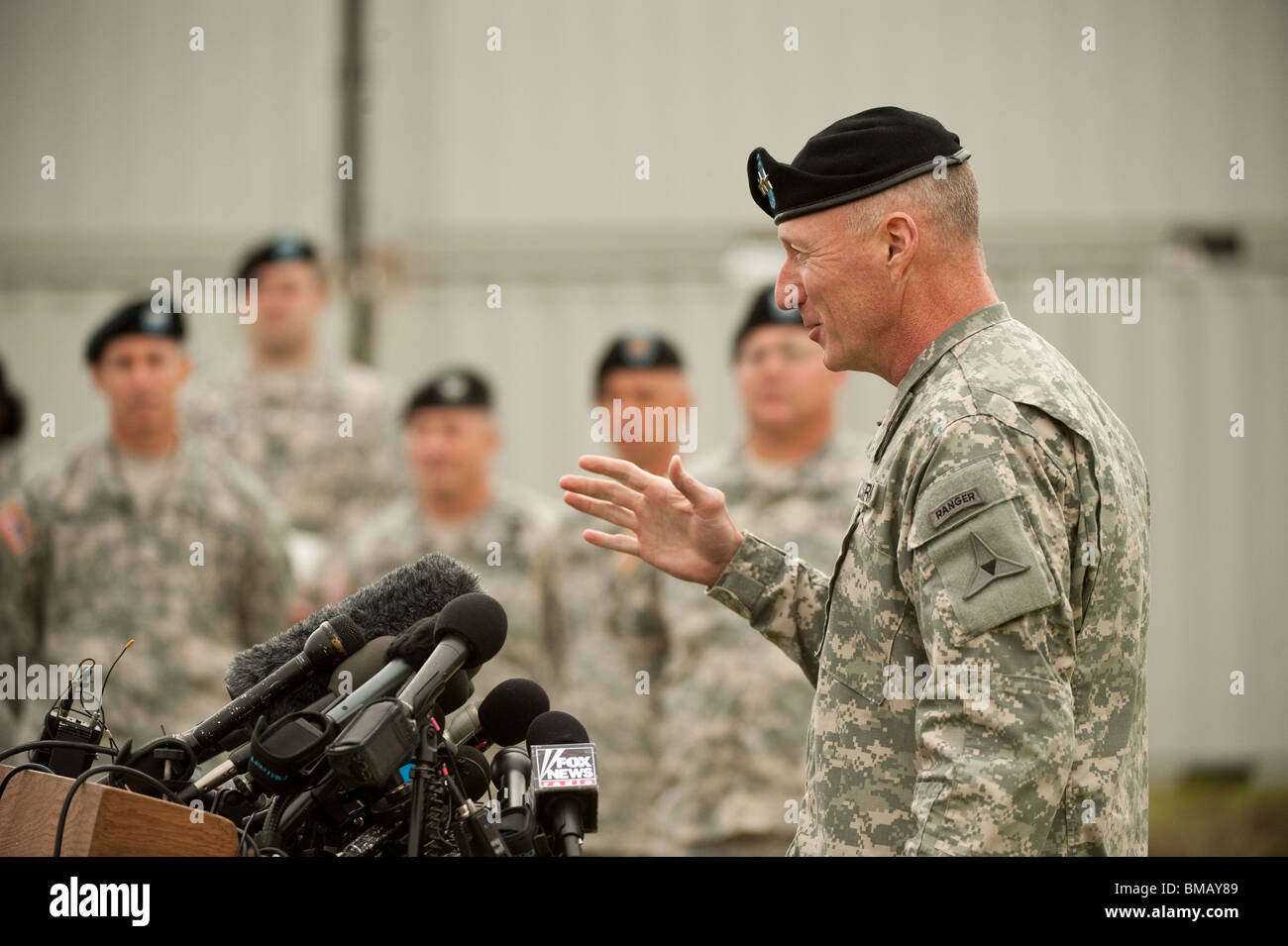 U.S. Army Lt. General Robert Cone speaks to the press after 13 people were killed at Fort Hood, Texas, in November 2009. Stock Photo