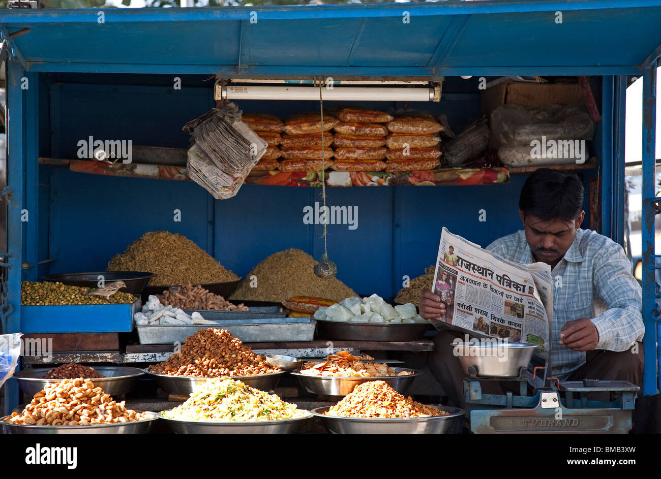 Dry Fruit Shop Stock Photos & Dry Fruit Shop Stock Images Alamy