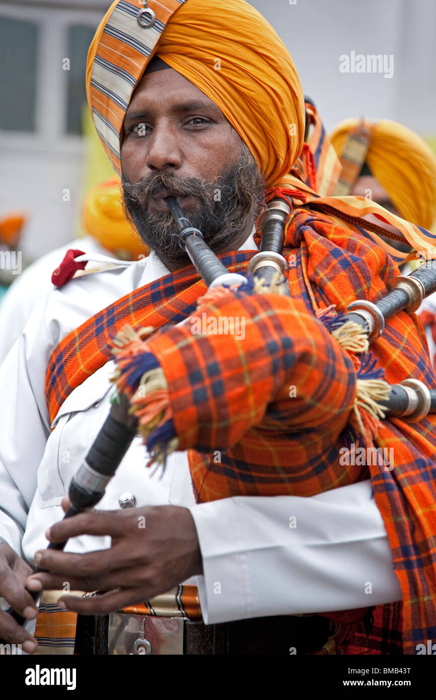 Indian bagpipe hi res stock photography and images Alamy