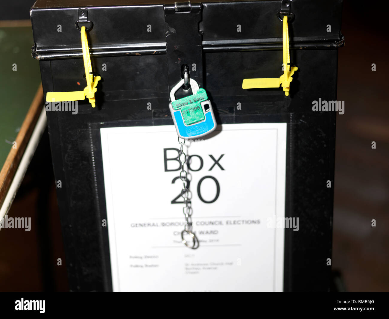Ballot Box with Official Seals General Election May 2010 in Church Hall England Stock Photo