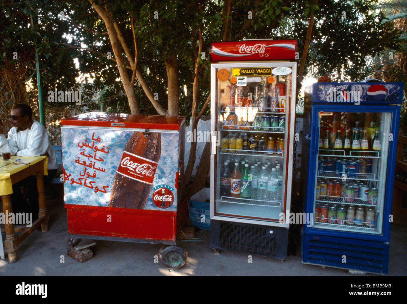 Luxor Egypt West Bank Restaurant Vending Machines Stock Photo Alamy