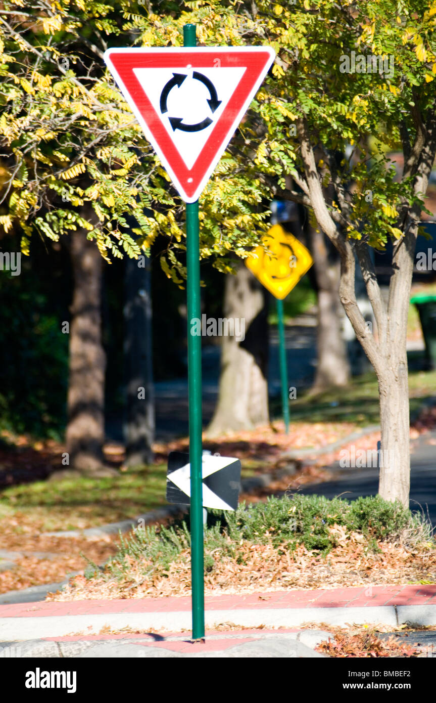 roundabout sign mitcham melbourne victoria australia Stock Photo Alamy