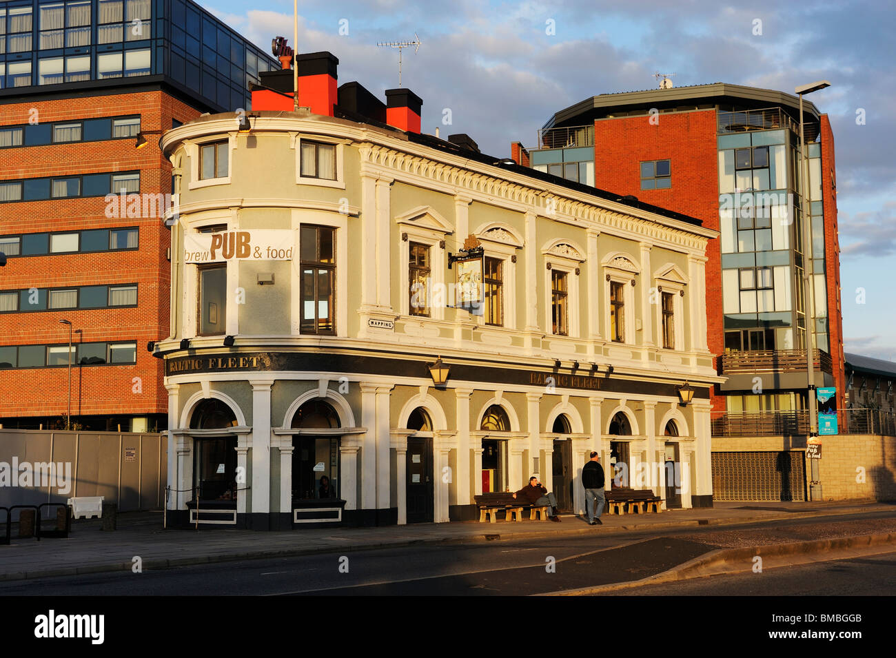 Baltic fleet liverpool dock pub hi-res stock photography and images - Alamy