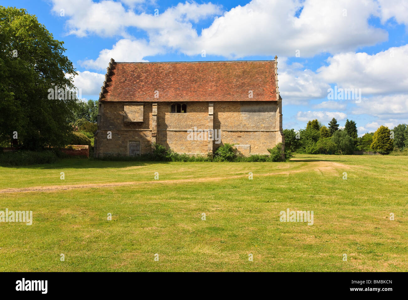 Willington Stables, Historic 16th Century buildings near Bedford, UK