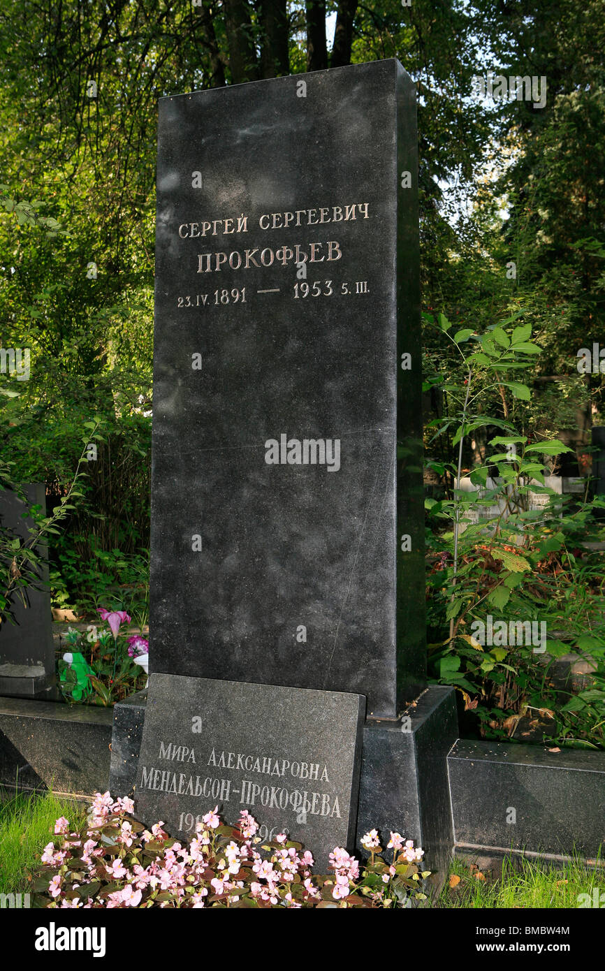Grave of the Soviet Russian composer Sergei Prokofiev at Novodevichy Cemetery in Moscow, Russia Stock Photo