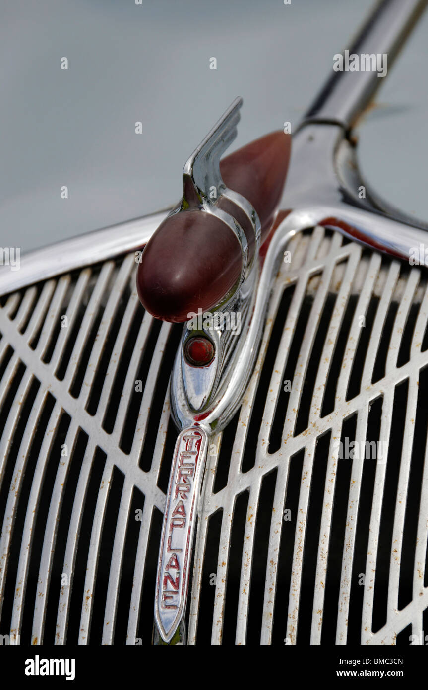 1936 Hudson Terraplane symbol & grill Stock Photo