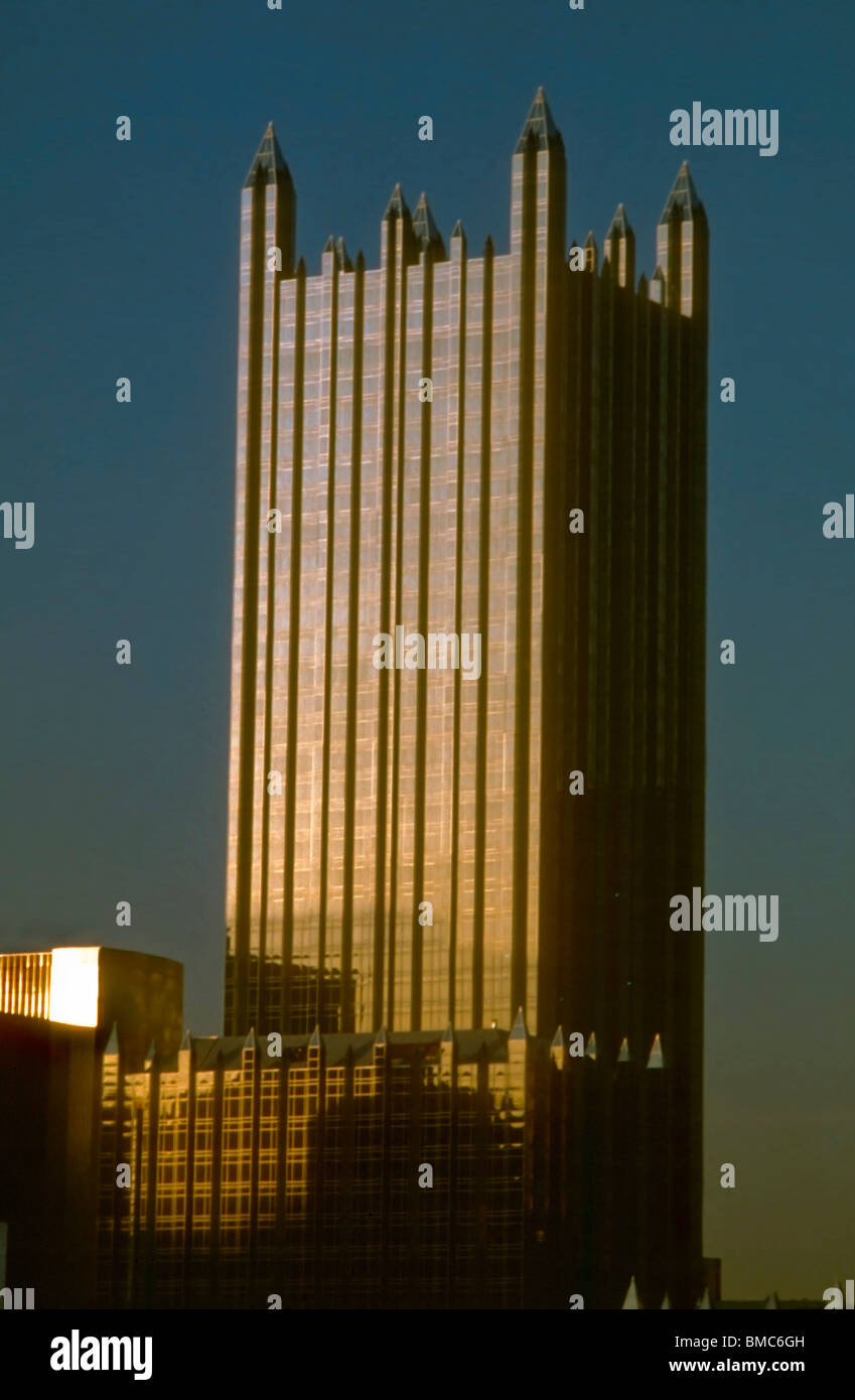 Pittsburgh, PA USA PPG Building, Corporate headquarters Designed by