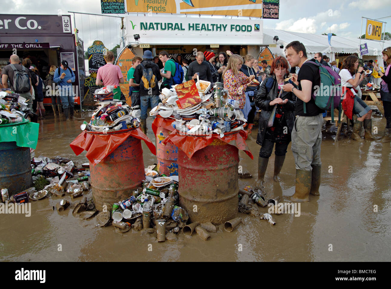 UK RUBBISH ACCUMULATED NEAR FOOD STALLS AT GLASTONBURY FESTIVAL.ENGLAND