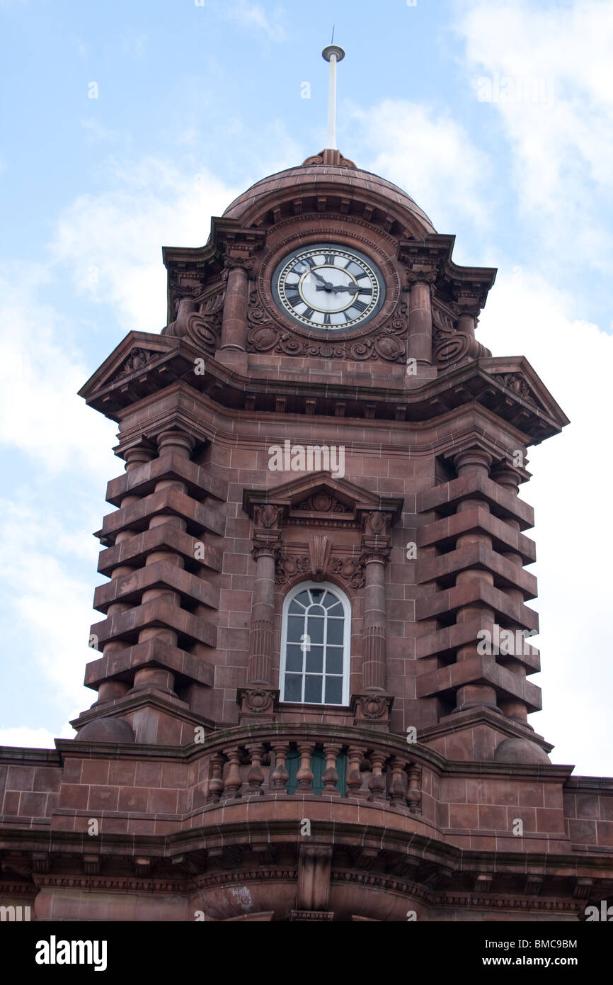 clock tower on nottingham railway station Stock Photo Alamy