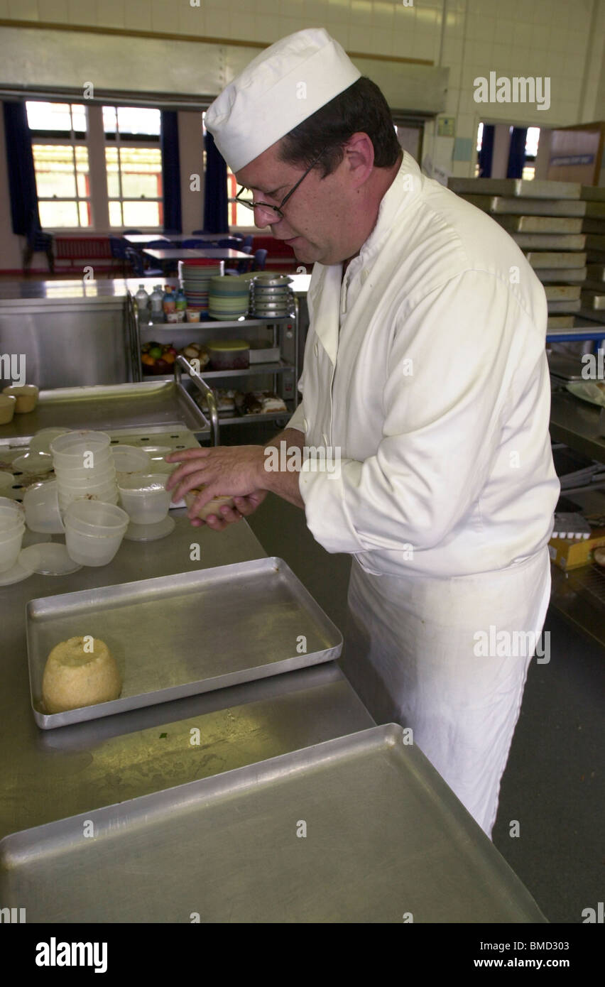 Children School Lunch Dinner Uk High Resolution Stock Photography and ...