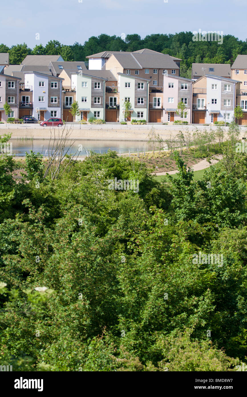 Lakeview Housing Estate Milton Keynes Buckinghamshire Stock Photo