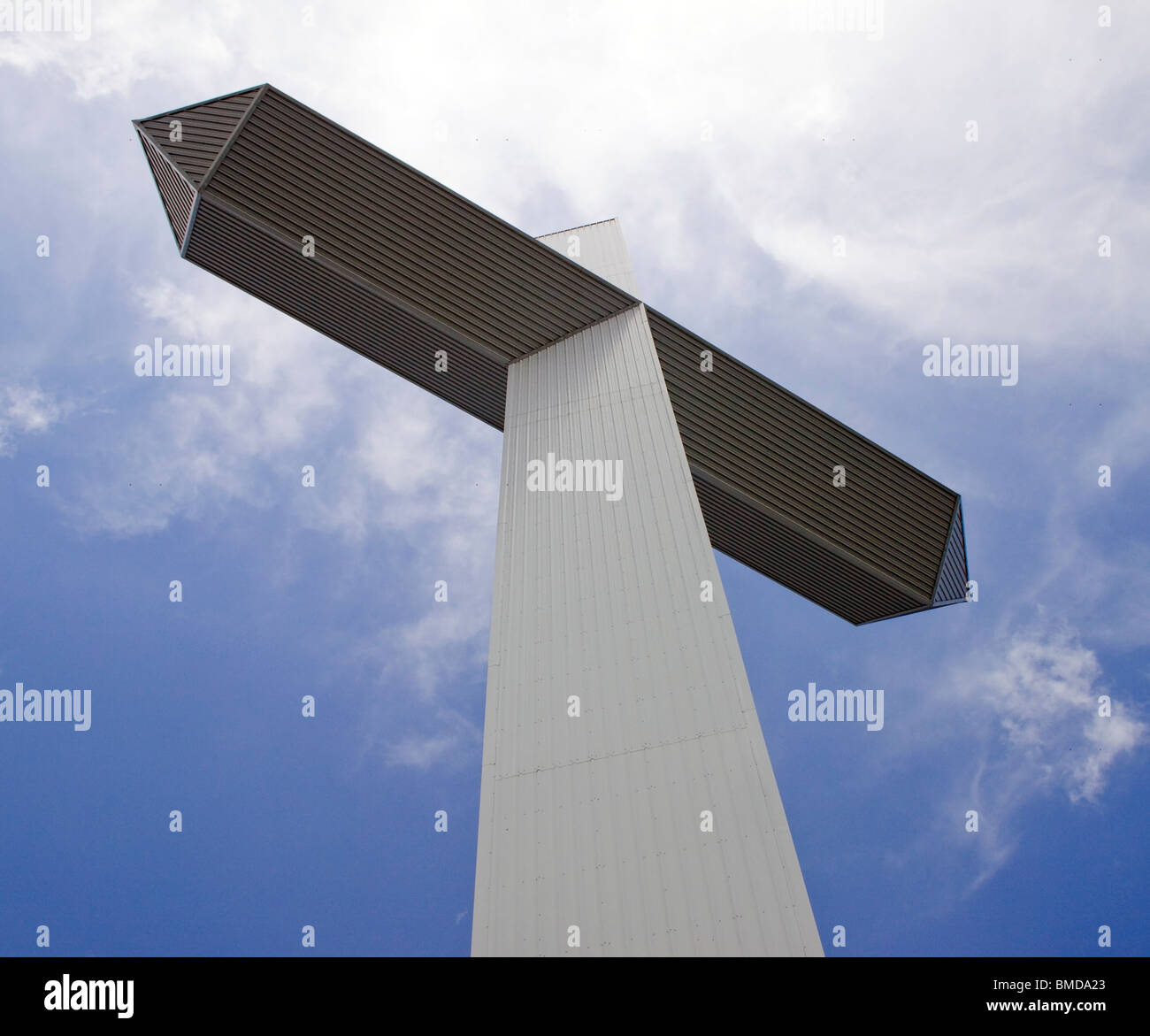 The Worlds Largest Cross in Effingham Illinois Stock Photo Alamy