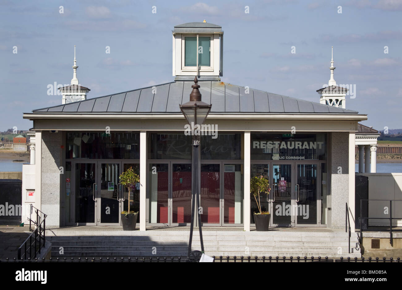 Pier Restaurant Gravesend Kent Stock Photo Alamy