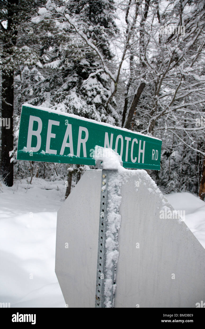 Intersection of the Kancamagus Highway (route 112) and Bear Notch Road