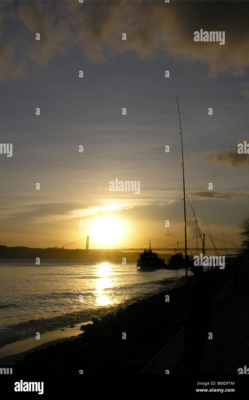 tejo river, Lisbon, Portugal Stock Photo - Alamy