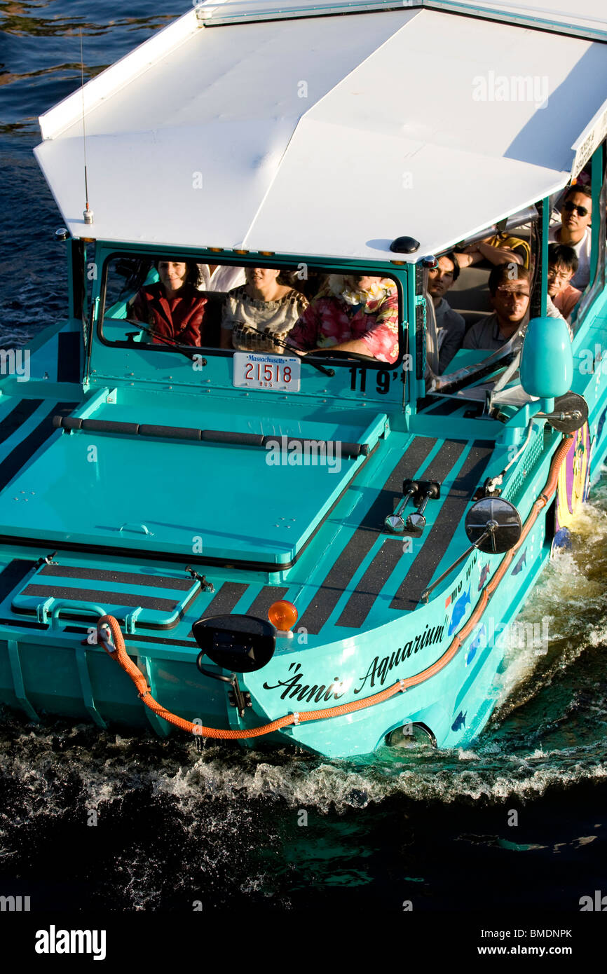 Boats tour hires stock photography and images Alamy