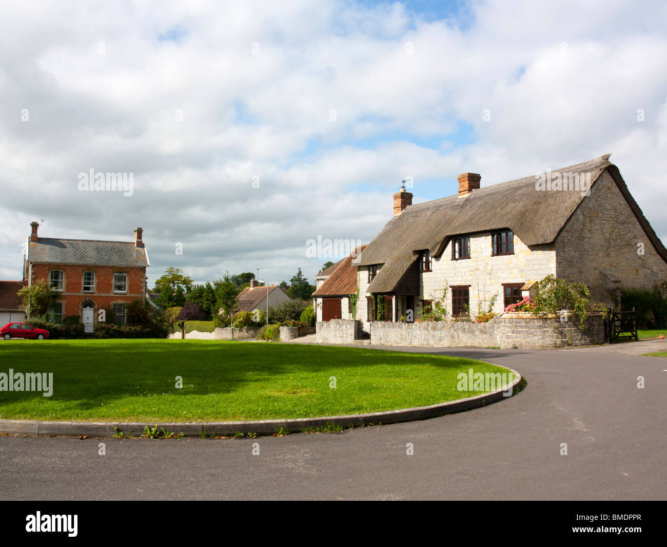 Thatched cottages at Curry Rivel Somerset England Stock Photo