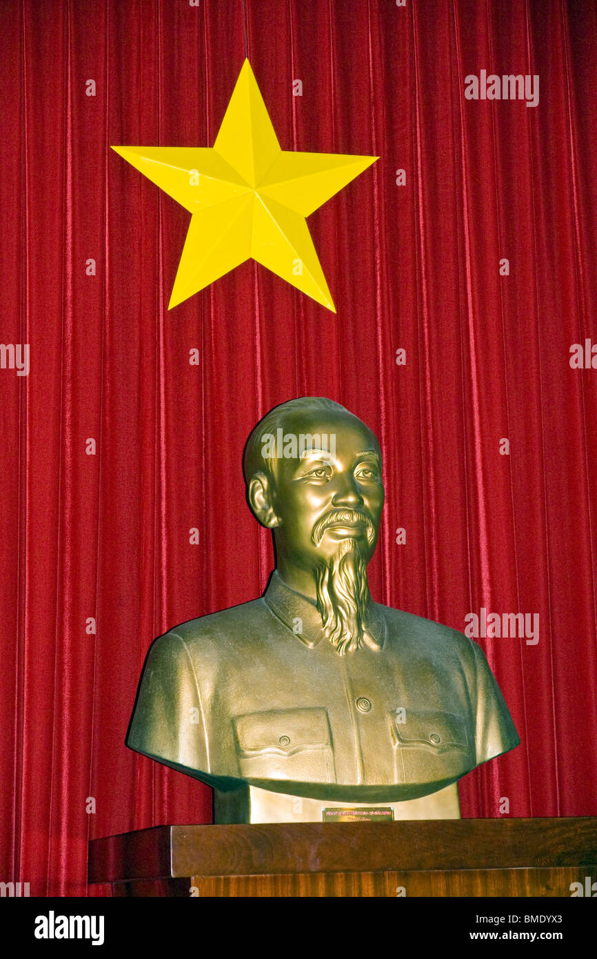 Ho Chi Minh Statue in the Reunification Palace Stock Photo