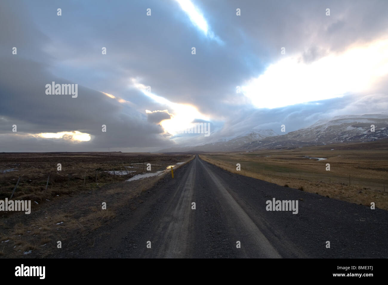 Highway iceland hi-res stock photography and images - Alamy
