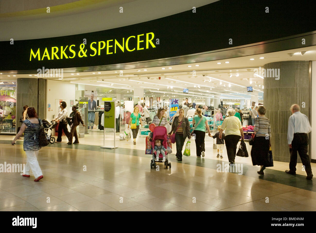 Marks And Spencer Store Bluewater Mall M S Dartford Kent Uk Stock Photo Alamy