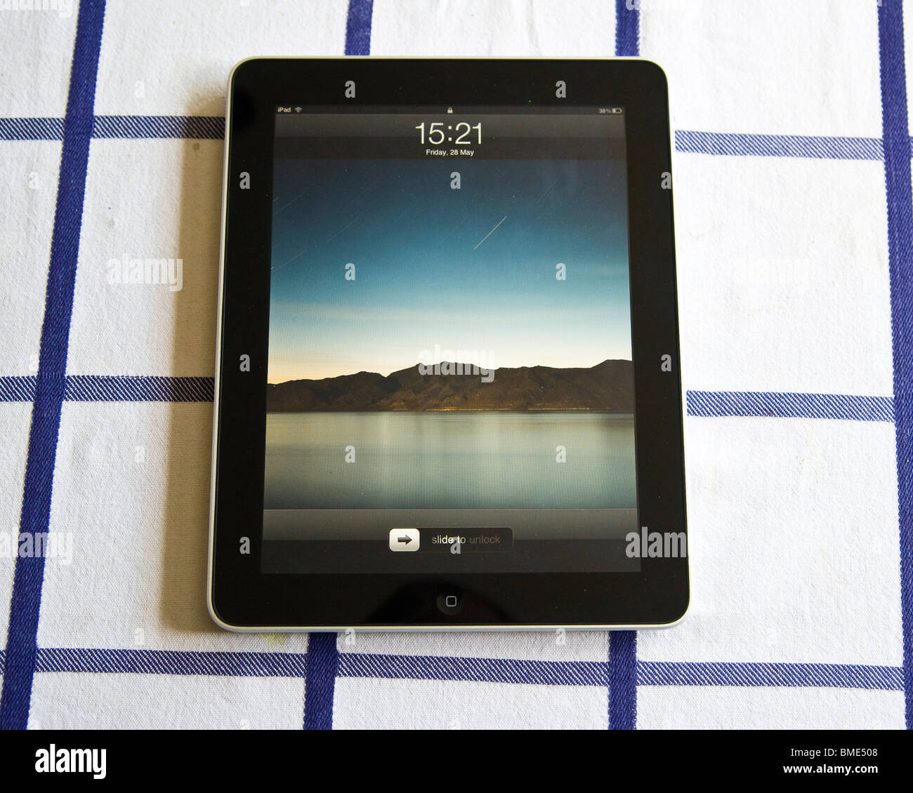 Apple iPad, Touchscreen Tablet Computer, Book Reader, Digital E book