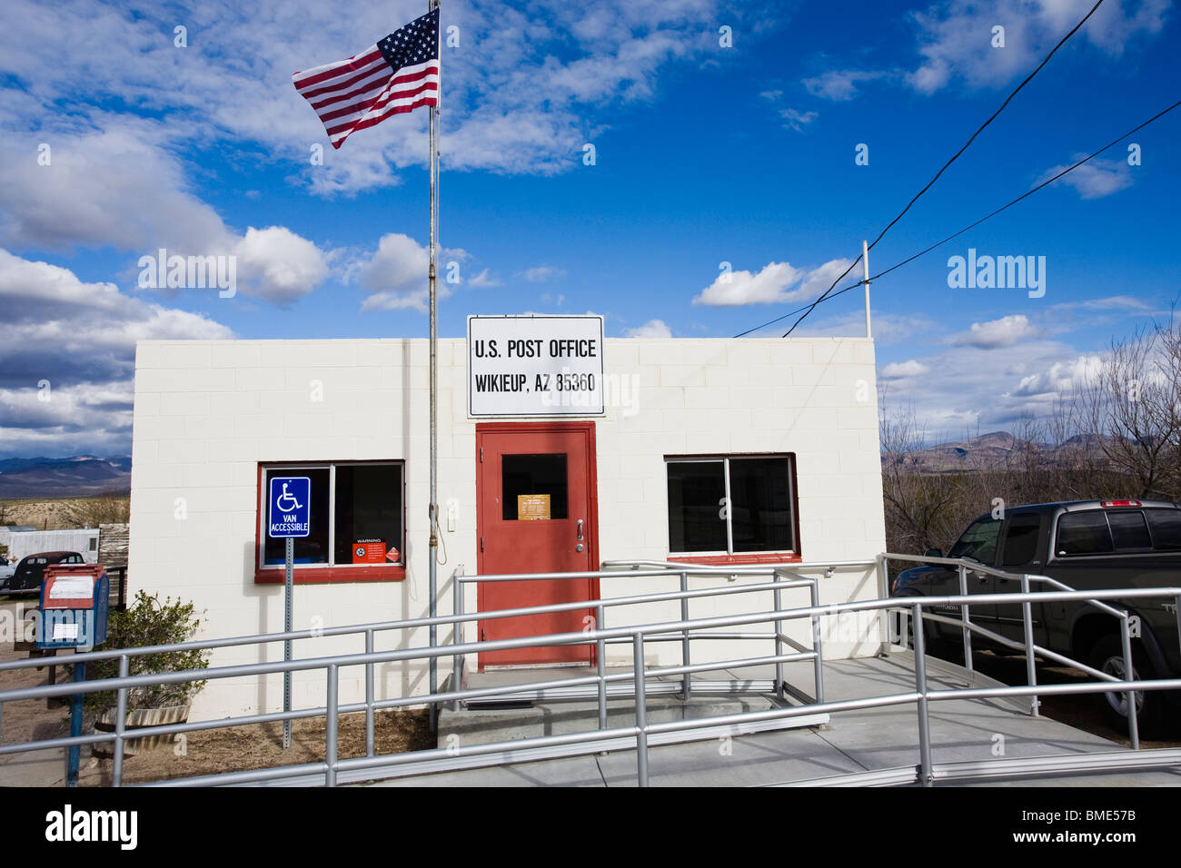 Wikieup Arizona Post Office Stock Photo Alamy