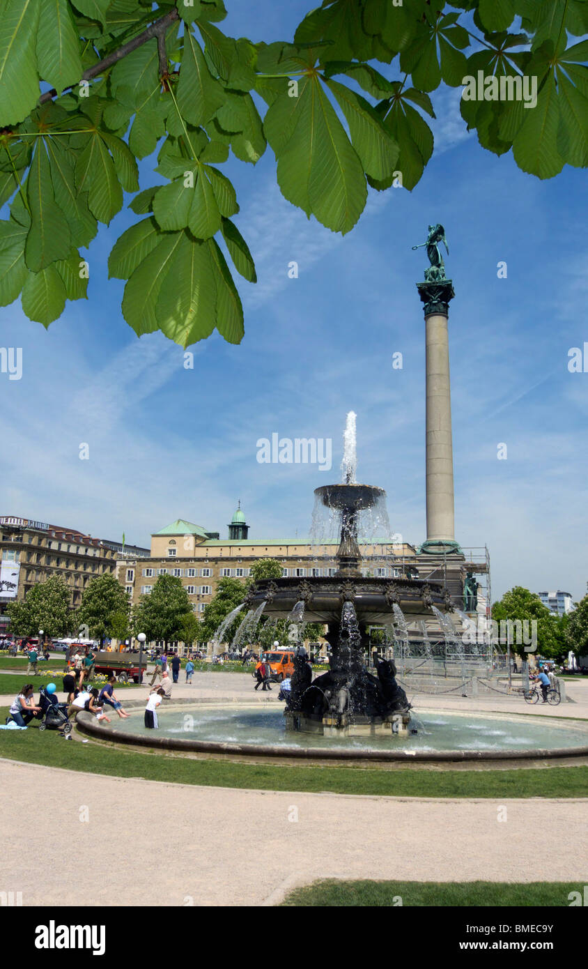 Schlossplatz square with Jubiläumssäule (jubilee colomn) and fountain, Stuttgart, Baden-Wuerttemberg, Germany Stock Photo