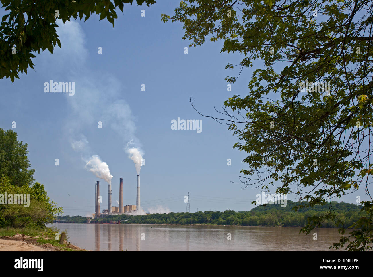 The Ghent Generating Station, a coalfired power plant on the Ohio