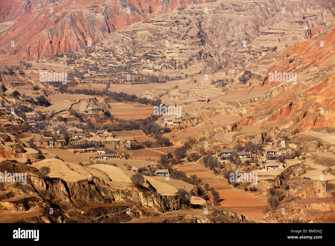 Houses scattering at loess plateau, Guanghe County, Linxia Hui Autonomous Prefecture, Gansu Province, China Stock Photo