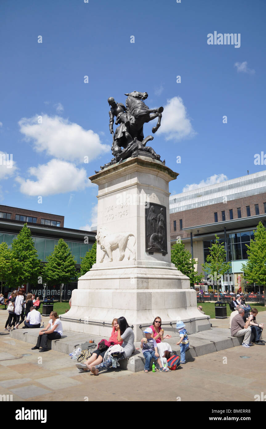 St. George and Dragon on Pedestal (1923) Old Eldon Square Newcastle ...