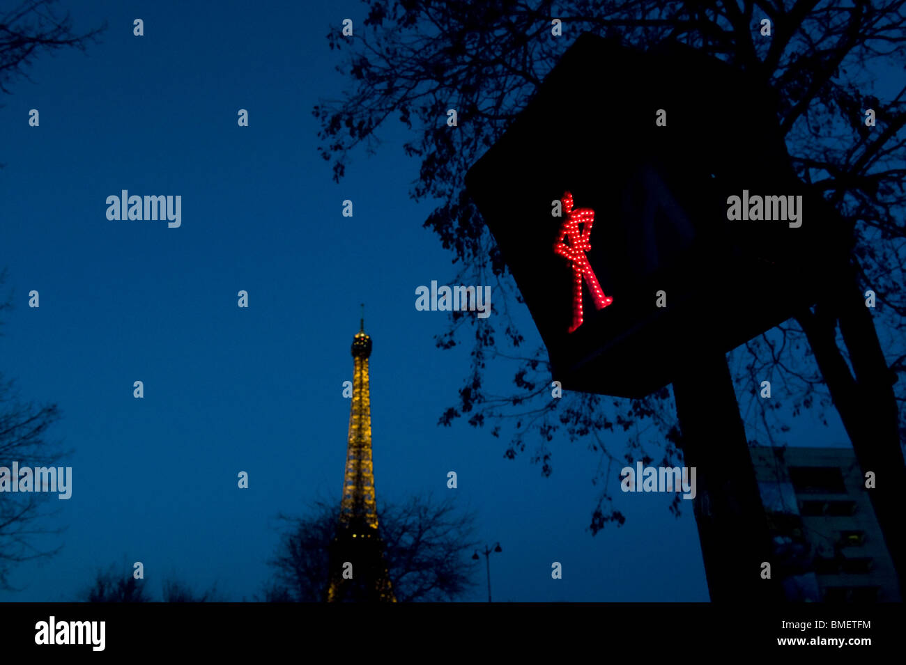 traffic lights, feu de signalisation, homme rouge, red man, tour eiffel, Eiffel tower Stock Photo