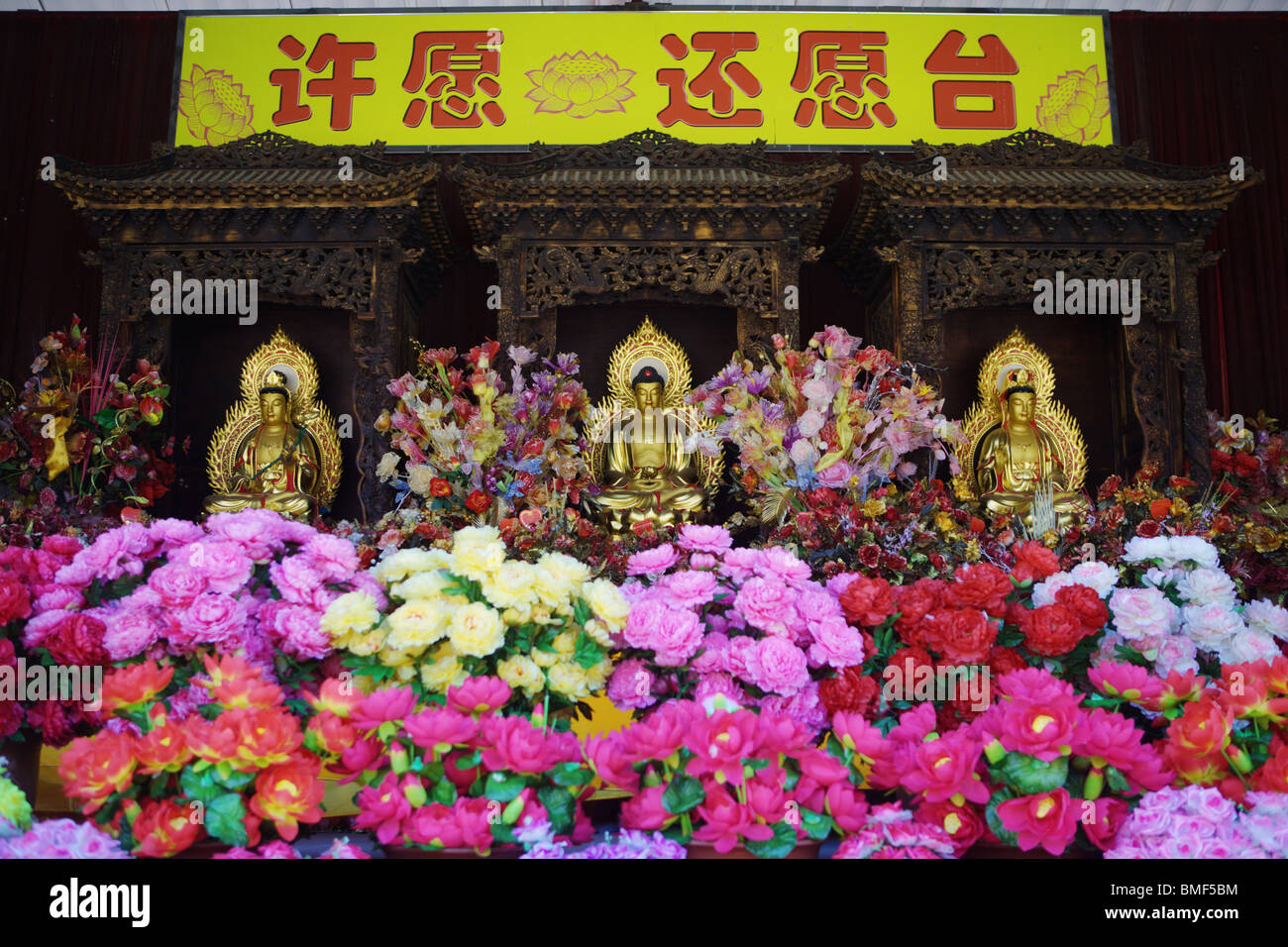 Buddhist Prayer Request Hall, Temple Of Divine Light, Badachu Park