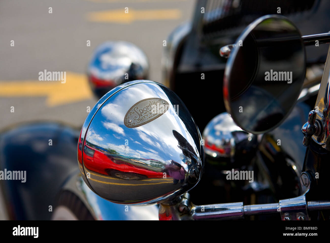 Vintage car mirror hi-res stock photography and images - Alamy