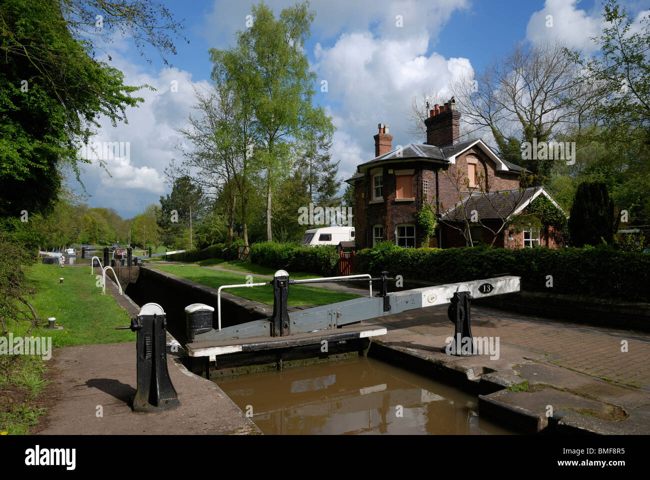 The lock outside the Shroppie Fly pub on the Shropshire Union Canal, Audlem, Cheshire, England. Stock Photo