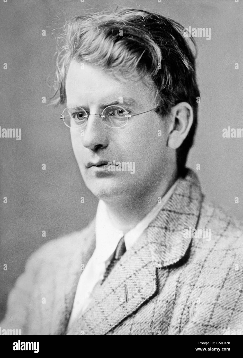 Undated portrait photo of Scottish engineer and television pioneer John Logie Baird (1888 - 1946). Stock Photo