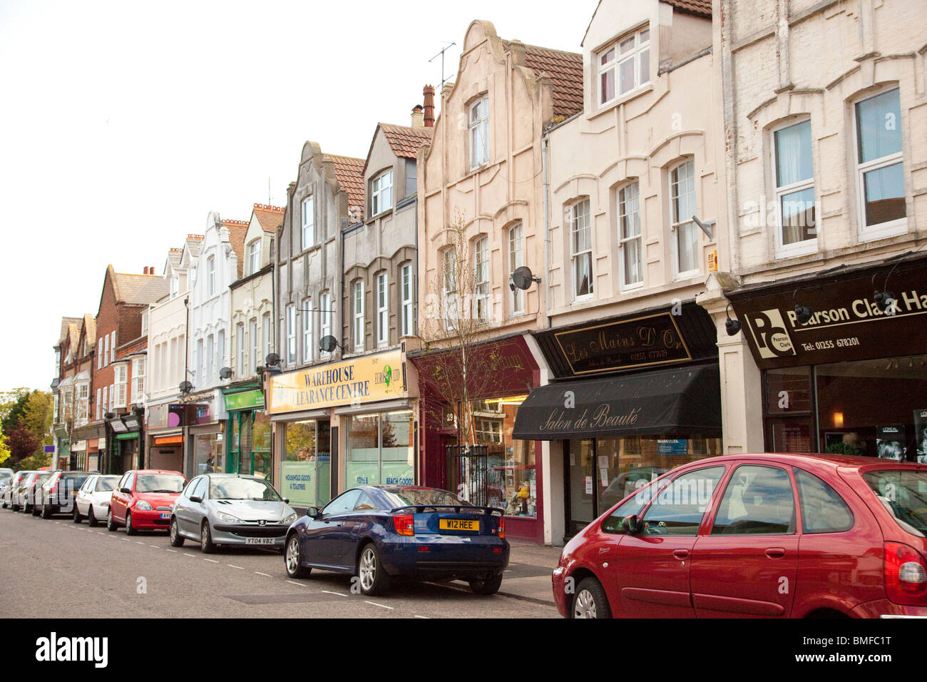 Shops on connaught avenue hires stock photography and images Alamy
