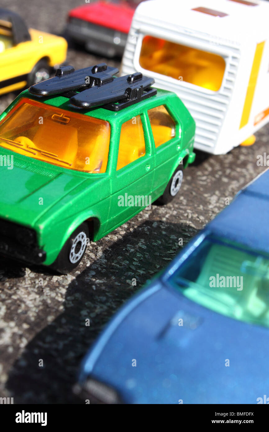 toy car and caravan set