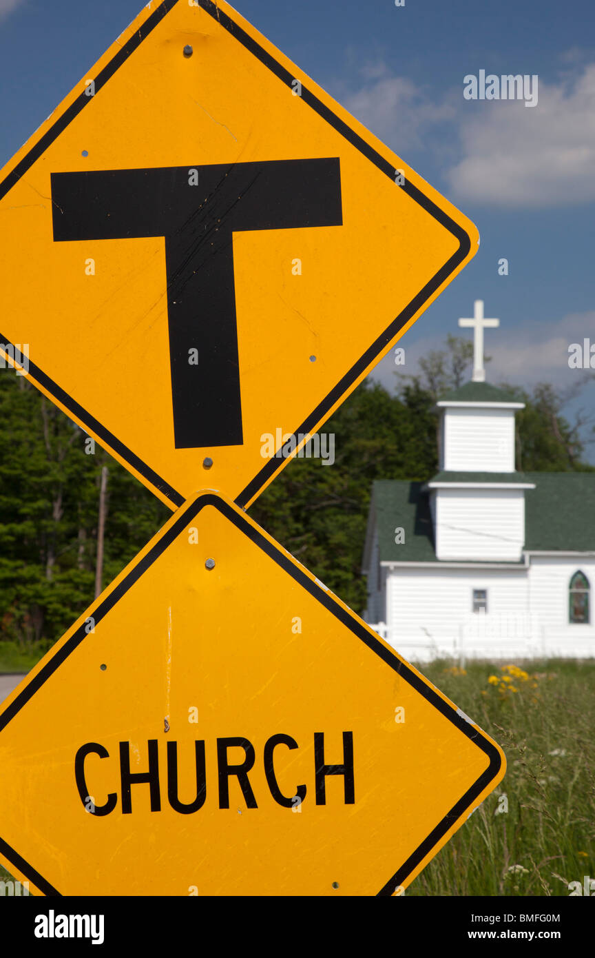 Osgood, Indiana The Cedar Creek Community Church on a country road in