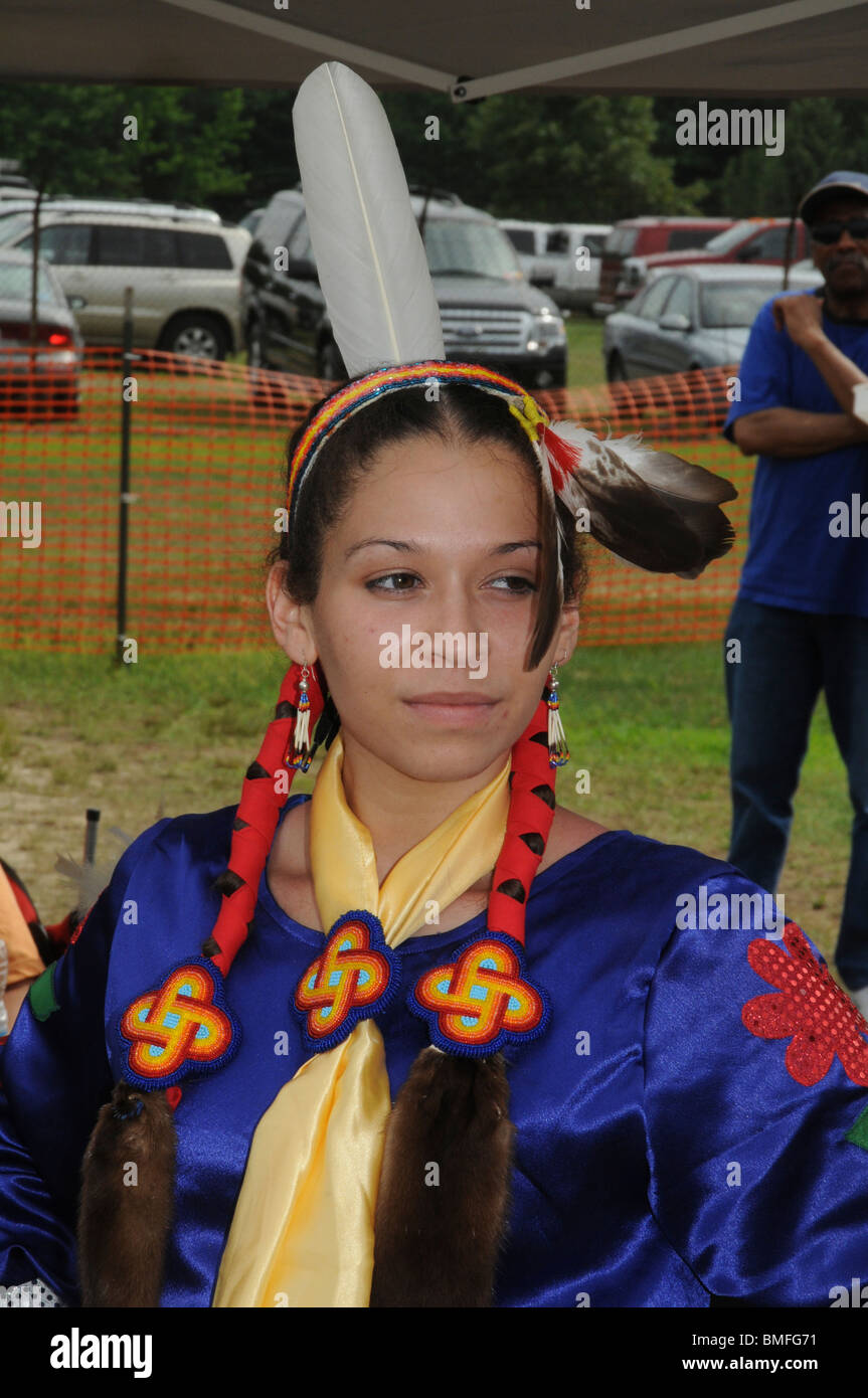 Jennifer Brown a Native American from the Waccamaw-Siouan tribe at the Indian Pow Wow and festival in Waldorf Stock Photo