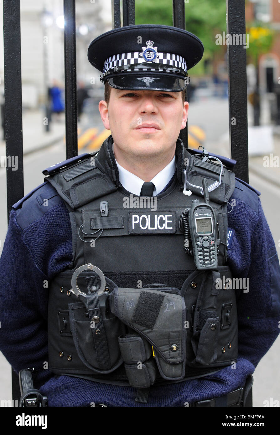Police Officer, policeman at Downing Street, London, UK Stock Photo